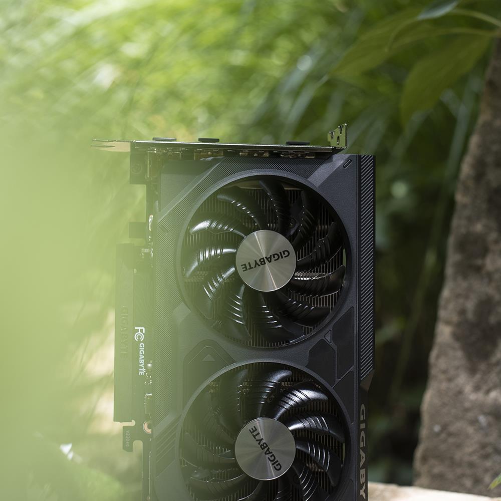 Gigabyte GeForce RTX 4060 WindForce OC 8GB GDDR6 128-Bit Video Card in Gigabyte GeForce RTX 4060 WindForce OC 8GB GDDR6 128-Bit Video Card in